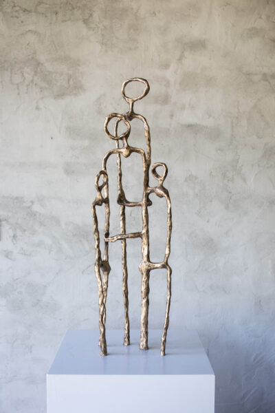 Micky Hoogendijk sculpture / bronze beelden - The Ones NR.III